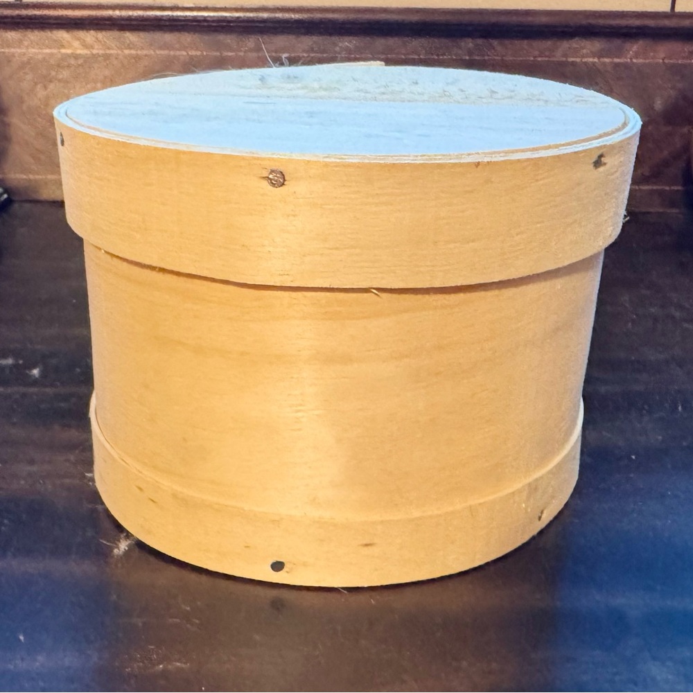 Seymour Woodenware Shaker Style Cheese Box, Round Wood  Box, 8” Across lid